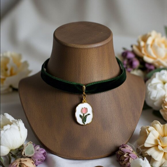 Green Velvet Choker Necklace with Pink Tulip Charm Cottagecore Floral Choker - Picture 4 of 6